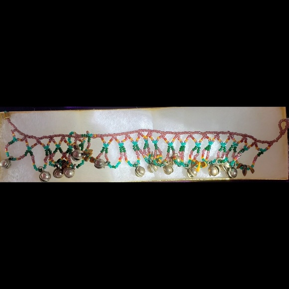 Handcrafted 8" Seed Beaded Bracelet - Picture 4 of 6